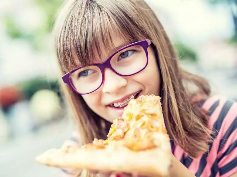 Is it safe to serve fast food to children?