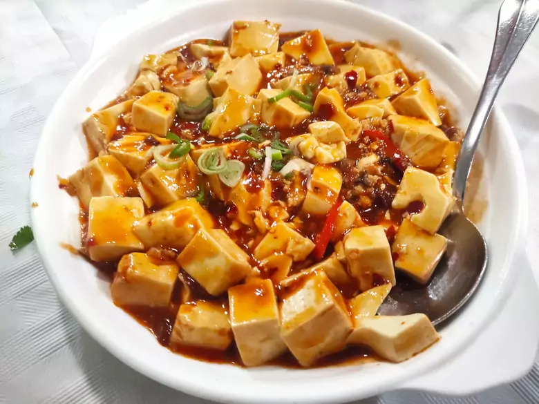 What are the benefits of eating tofu?