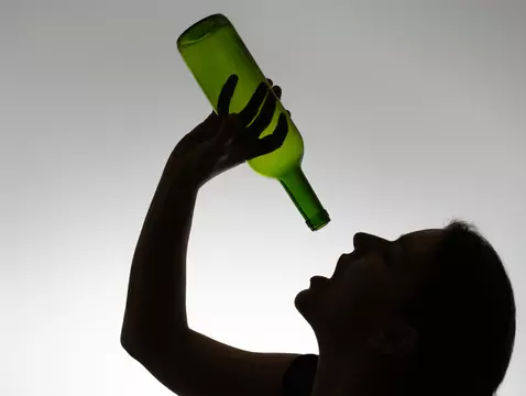 Drug-drug interactions with alcohol
