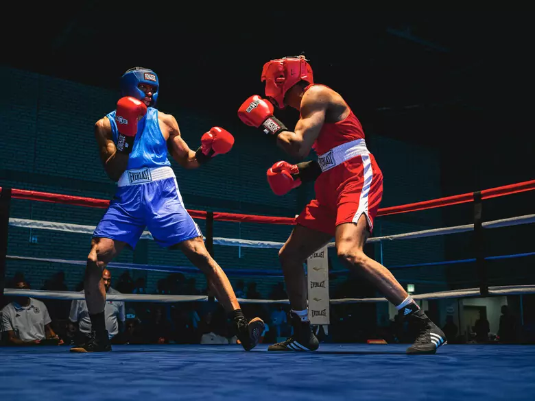What are the benefits of practising boxing?