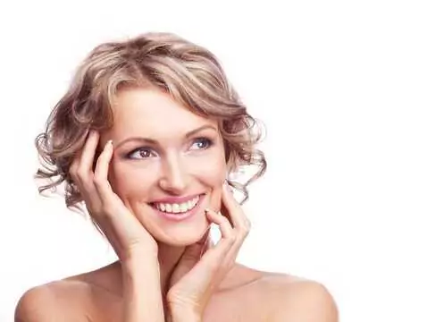 Dental veneers: advantages and disadvantages