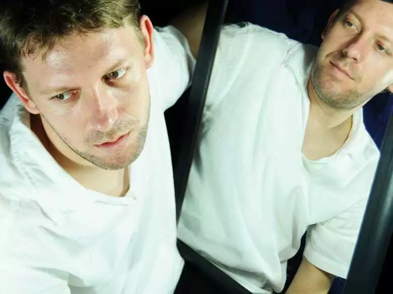 Autophobia - an extremely expressed need for social life?