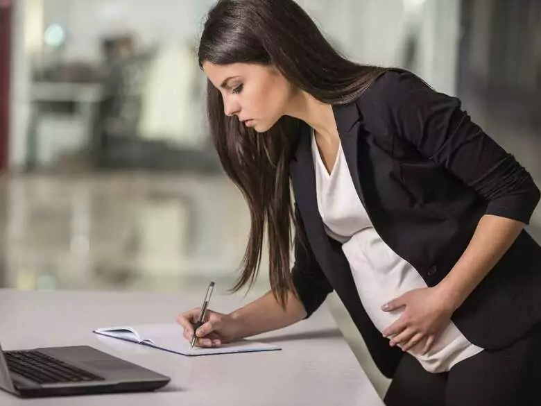 Hypotrophy and hypertrophy as forms of abnormal fetal growth