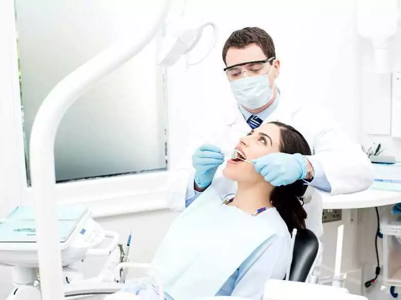 Hydrogen peroxide (hydrogen peroxide water) and tooth whitening