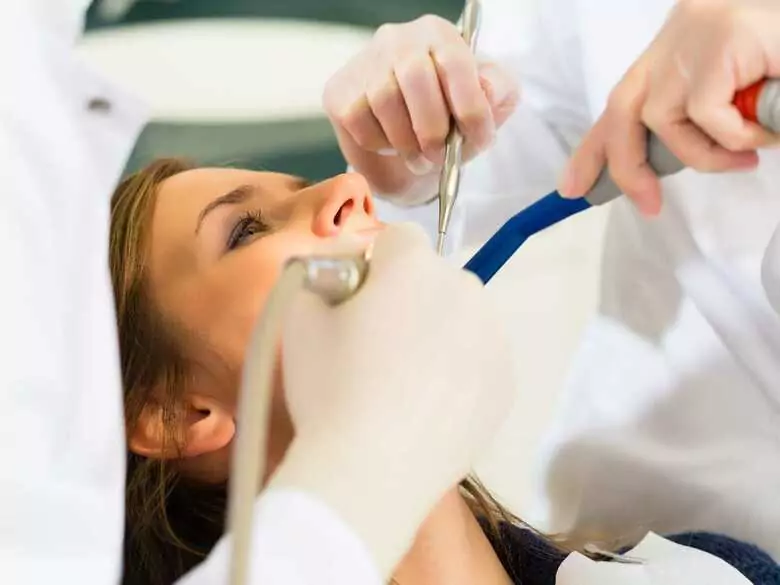 Modern endodontic treatment