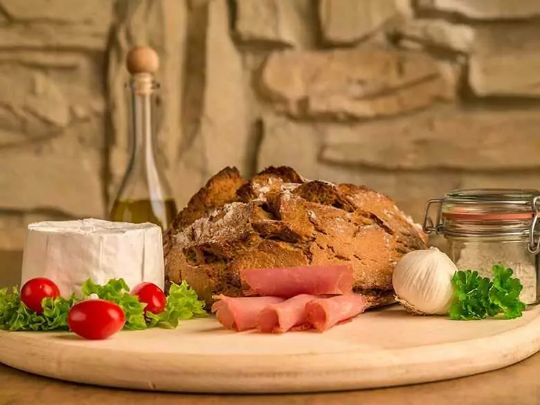 Cholesterol-lowering diet