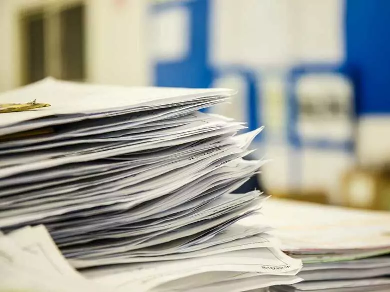 Czech scientists have developed a new type of paper that destroys viruses and bacteria