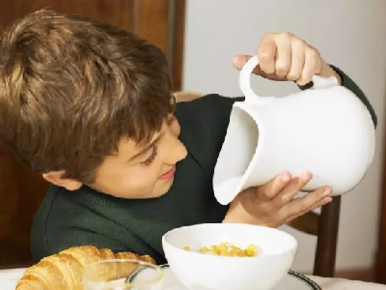 Diet in a child with pancreatic disease