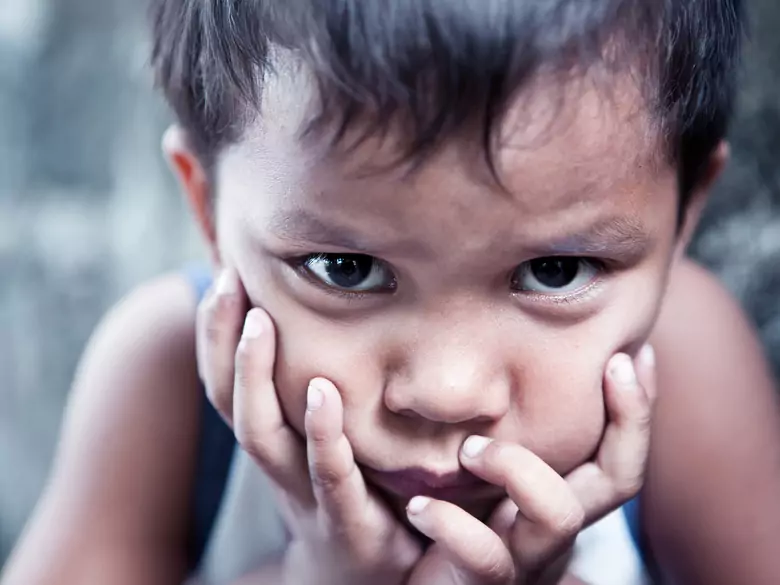 Nail biting as an emotional disorder in children