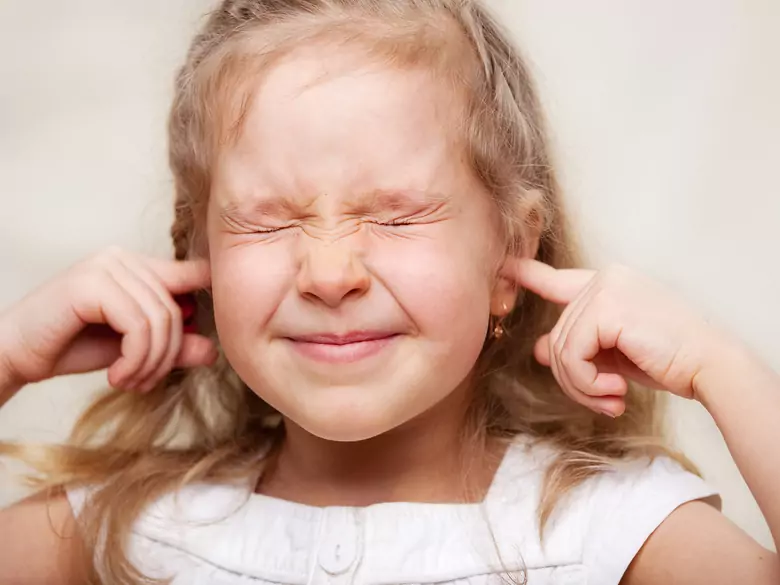 Protruding ears in children and cosmetic surgery