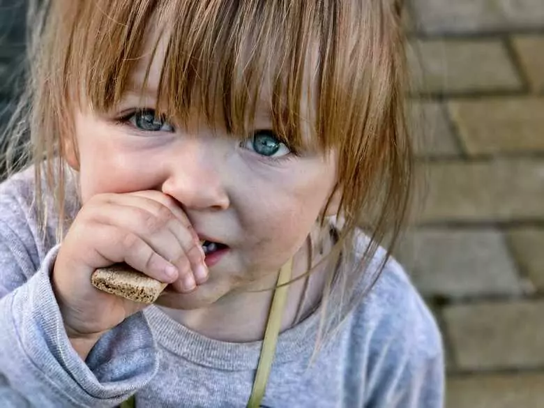 Weight problems in childhood - causes and consequences