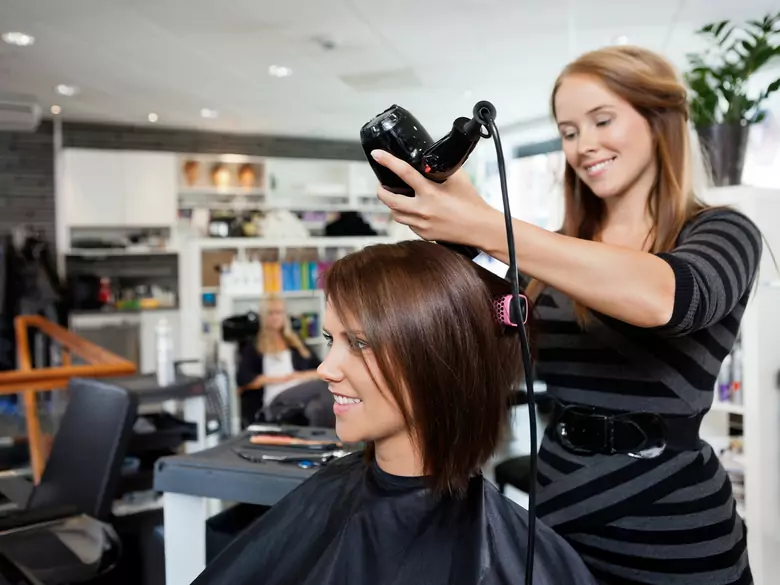Hair colouring during pregnancy