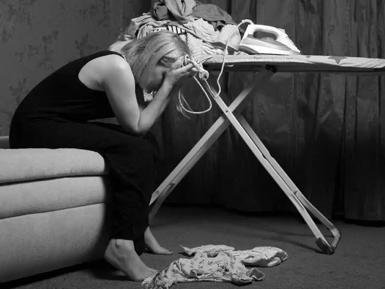 Depression and suicidal thoughts in postnatal women