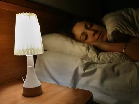 Impact of artificial lighting on sleep problems