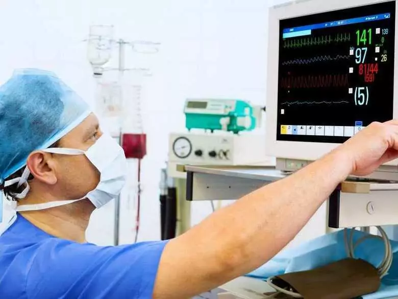 Nutrition during radio- and/or chemotherapy