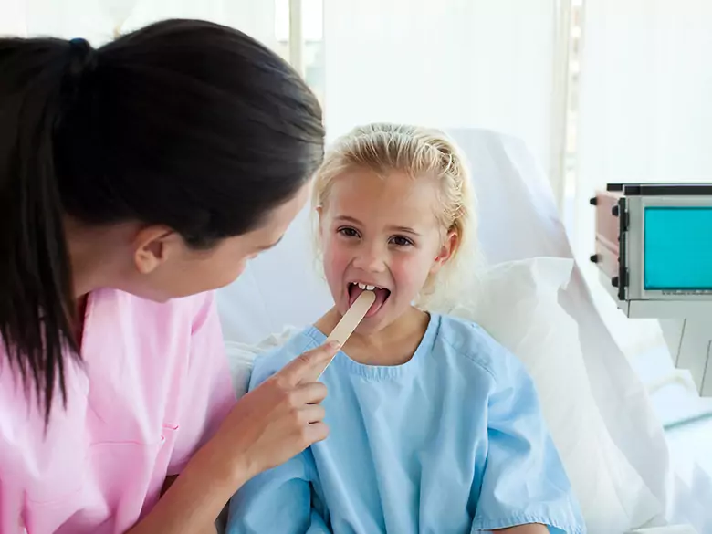 Sore throat in a child - causes, symptoms, diagnosis, treatment