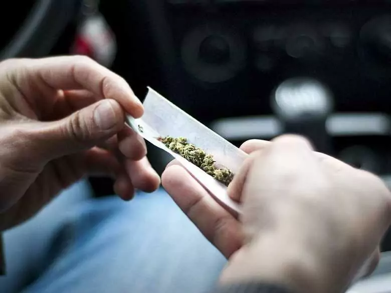 USA: Young people are using marijuana less often