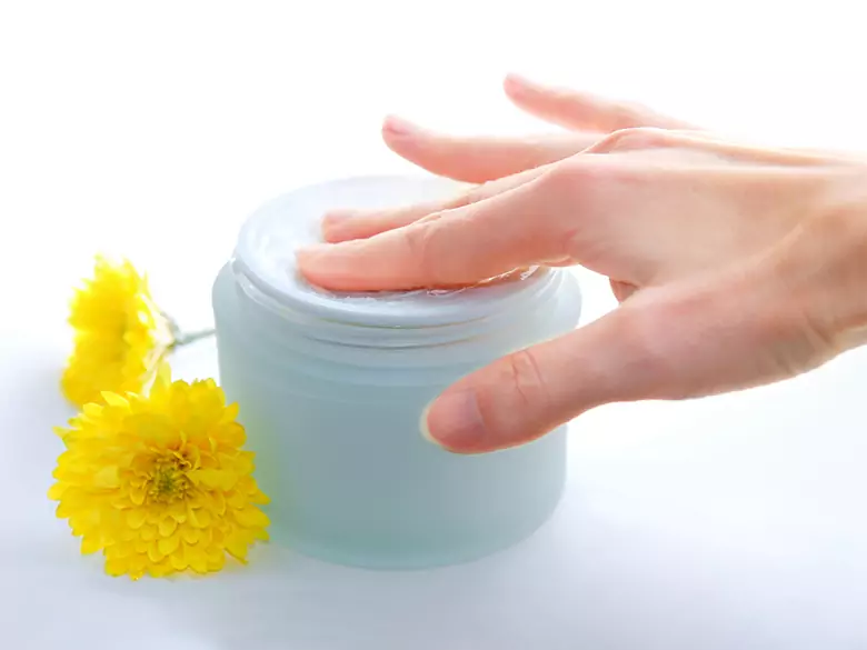 Anti-wrinkle creams for men and women