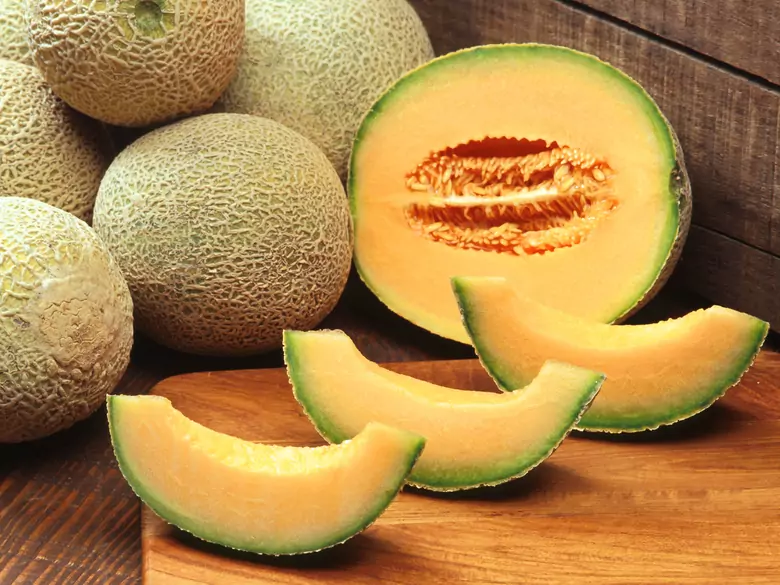 What are the benefits of eating melons?