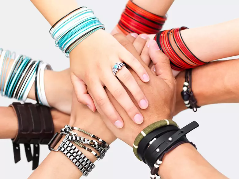 How is it that cancer can be hereditary?