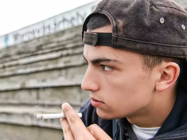 Bupropion for people with and without a history of depression