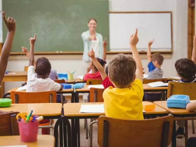 Hello school ... not always cheerful?