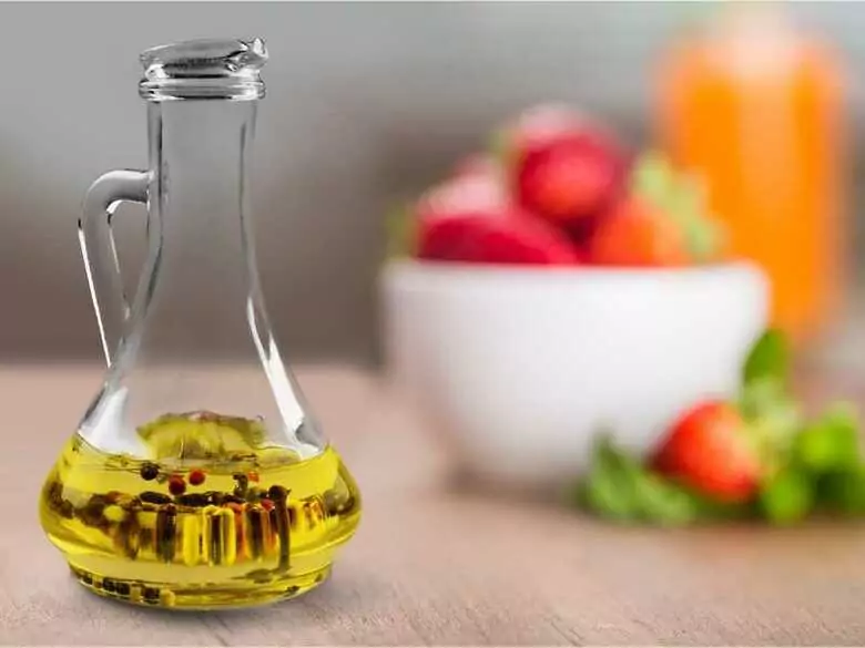 Oil: a natural remedy for the ears?