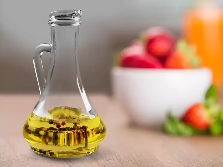 Should we use olive oil for our heart's sake?