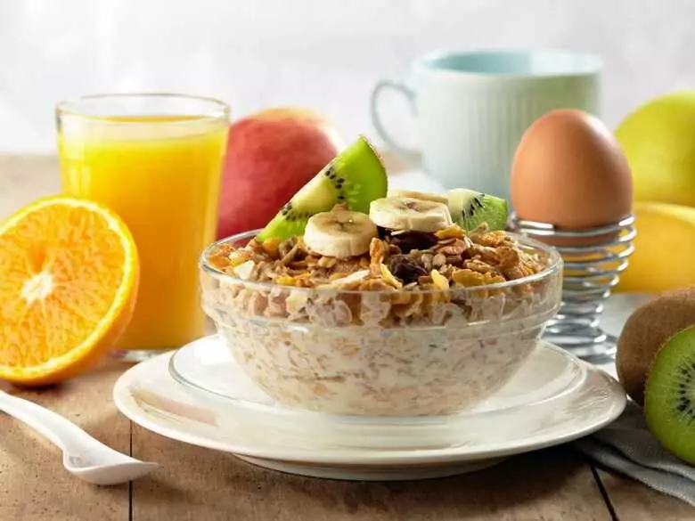 Complex carbohydrates - why are they recommended for breakfast?