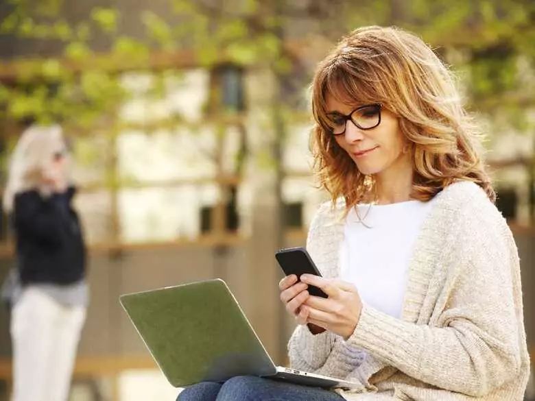 How to prevent depression caused by the use of social networks?
