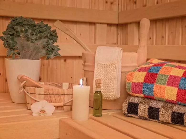 Sauna and stroke risk