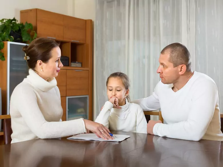 How to talk to children about war?