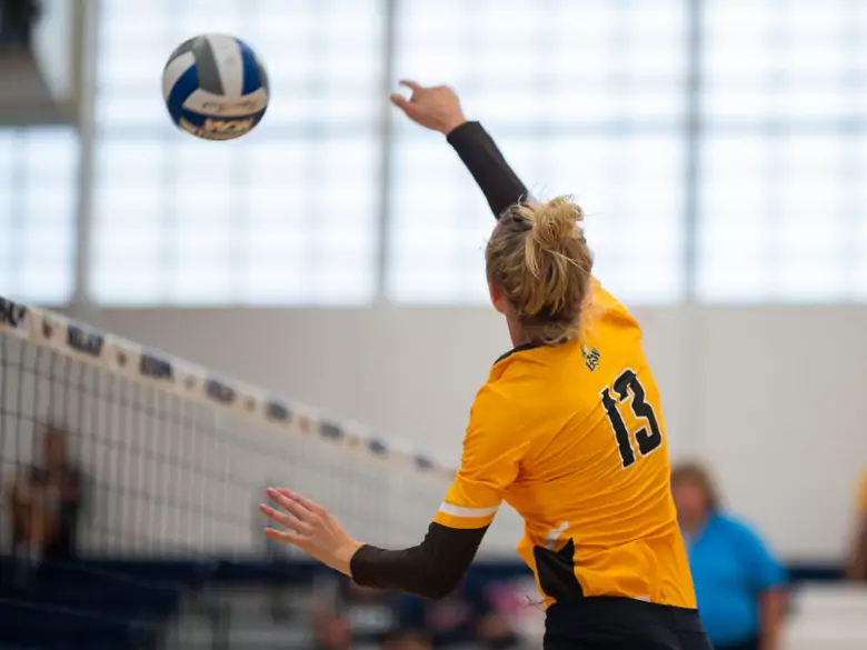 What are the benefits of practising volleyball?