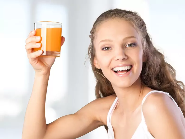 What are the symptoms of vitamin deficiency?