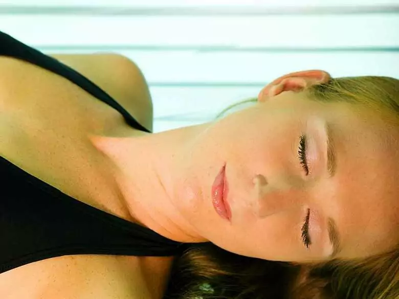 Skin burns after using a tanning bed
