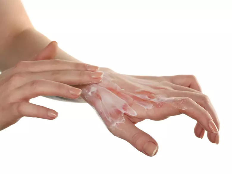 Itchy skin - causes, symptoms and treatment