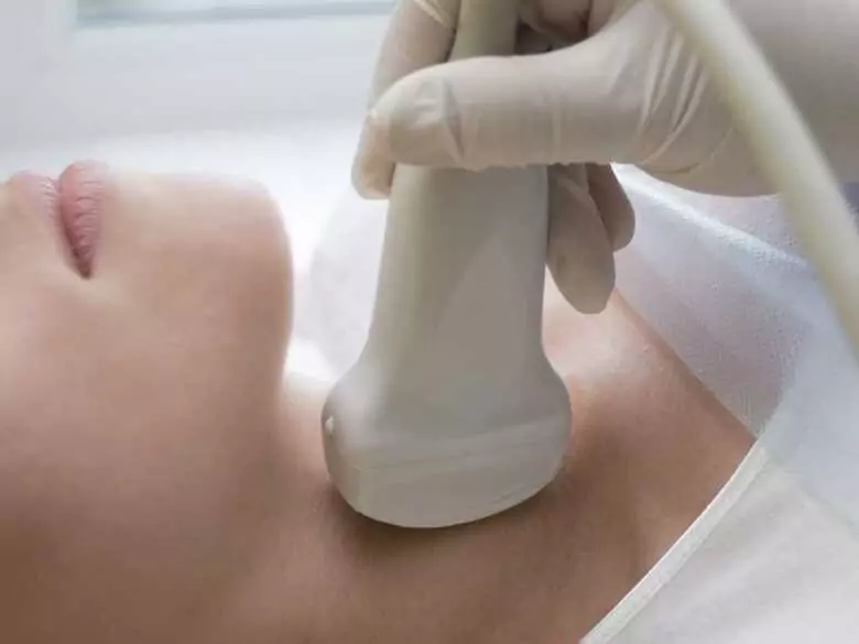 How to manage problems with Hashimoto's disease?