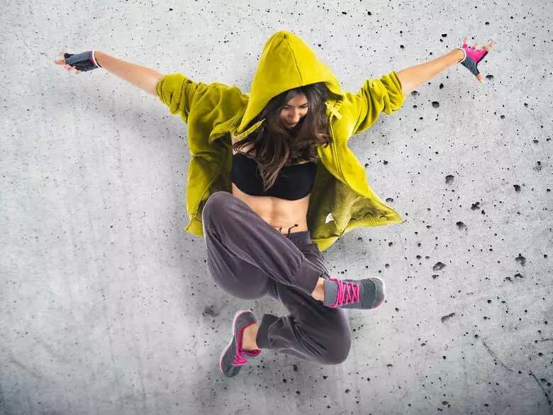 What are the benefits of practising dance?