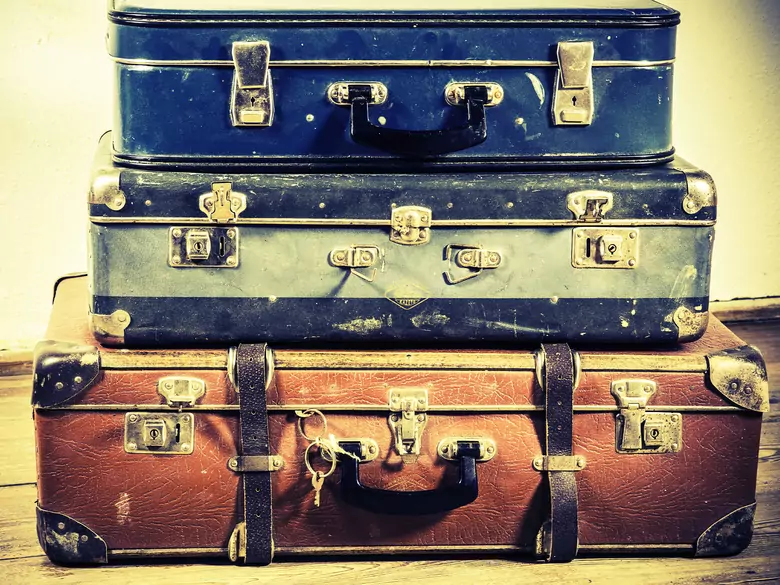 Moving abroad - stages and emotions