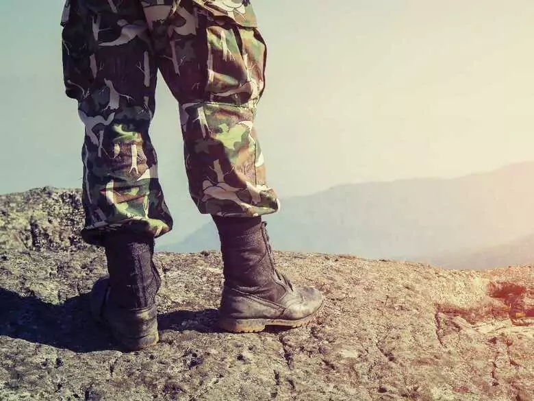Former soldiers need help